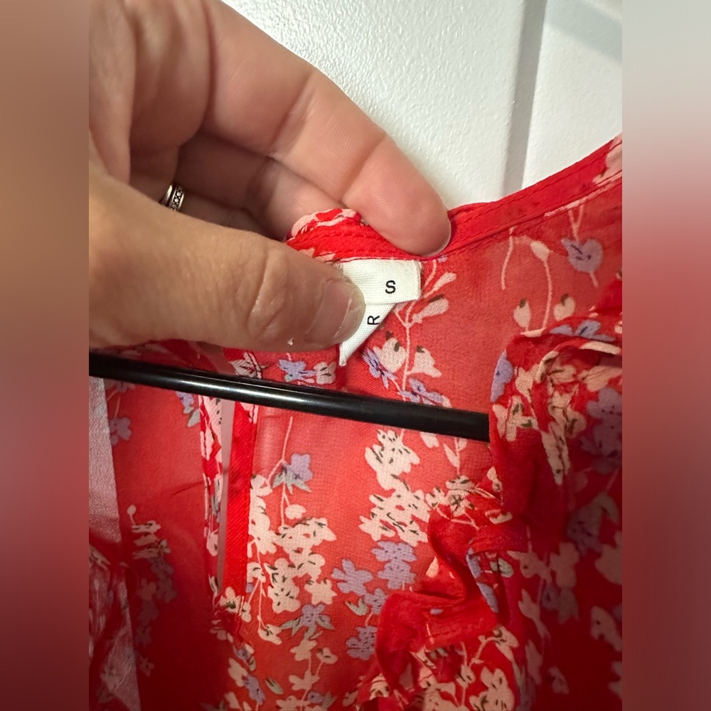 Red Floral Spring Dress 🌸 - Picture 2 of 3